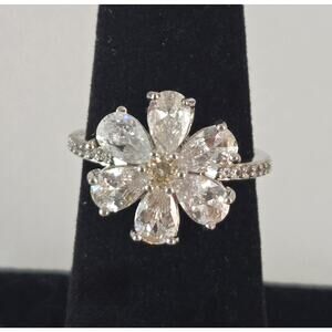 Dainty Rhinestone Flower 925 Sterling Feminine Ring Sz 5.75